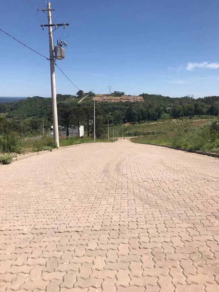 Lote para venda no bairro Mariland em Caxias do Sul