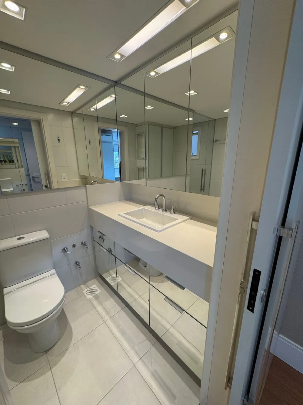 Apartamento para venda no bairro São Leopoldo em Caxias do Sul