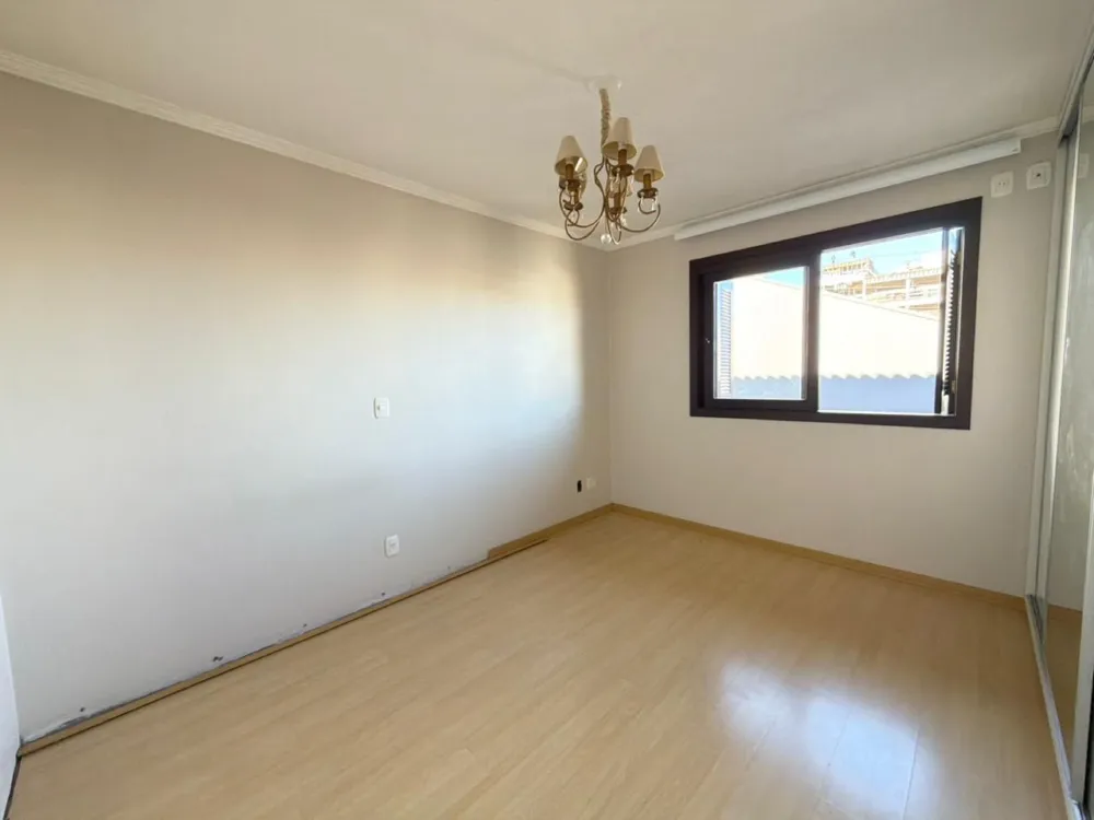 Casa para venda no bairro De Lazzer em Caxias do Sul