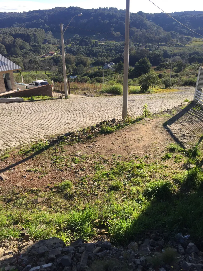 Lote para venda no bairro Ana Rech  em Caxias do Sul