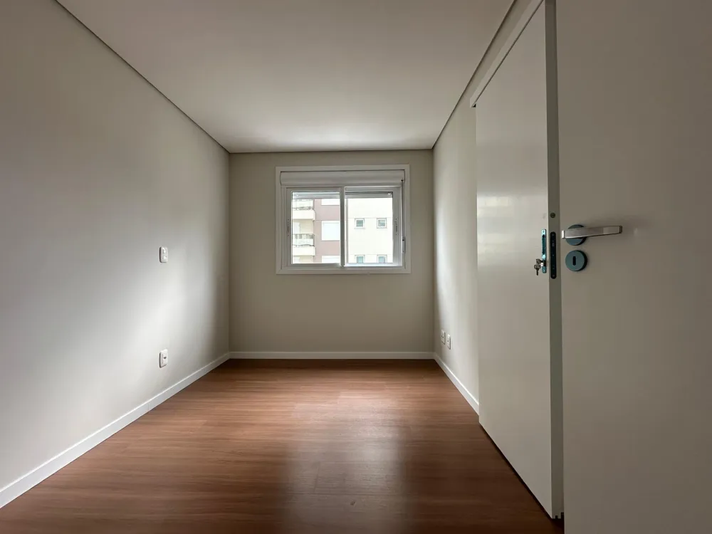 Apartamento para venda no bairro Madureira em Caxias do Sul
