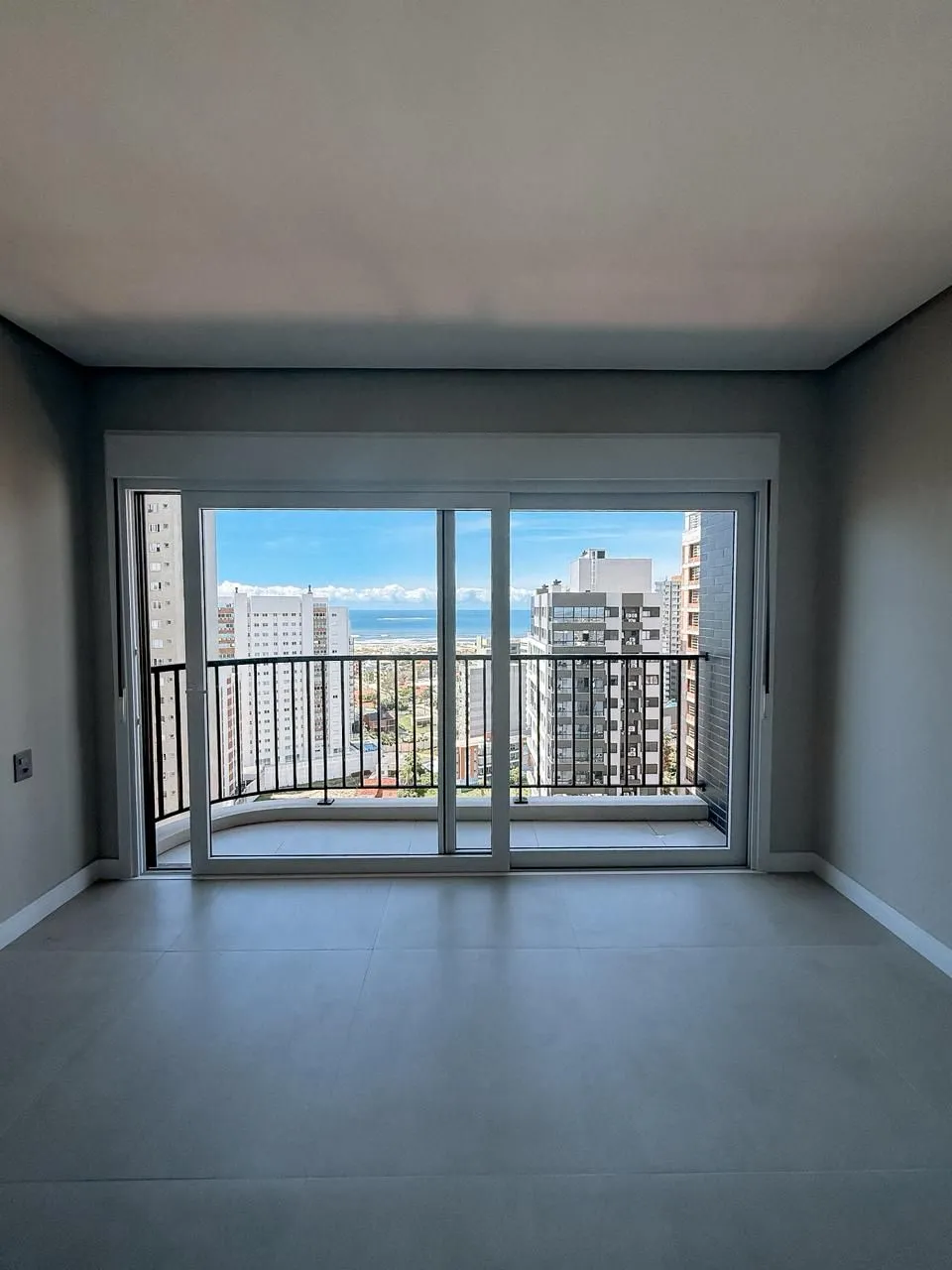 Apartamento para venda no bairro Predial em Torres