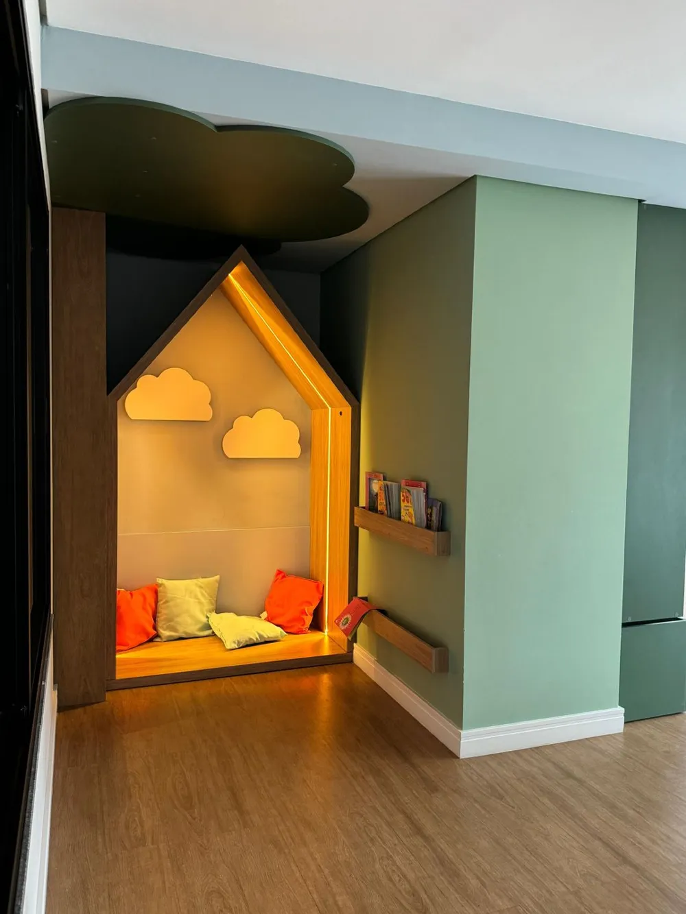 Apartamento para venda no bairro Centro em Torres