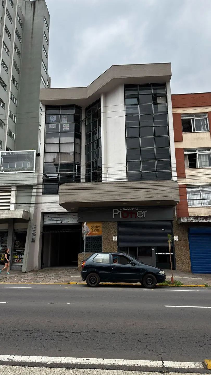 Sala Comercial Aérea para venda no bairro Nossa Senhora de Lourdes em Caxias do Sul