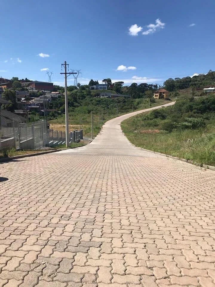 Lote para venda no bairro Mariland em Caxias do Sul