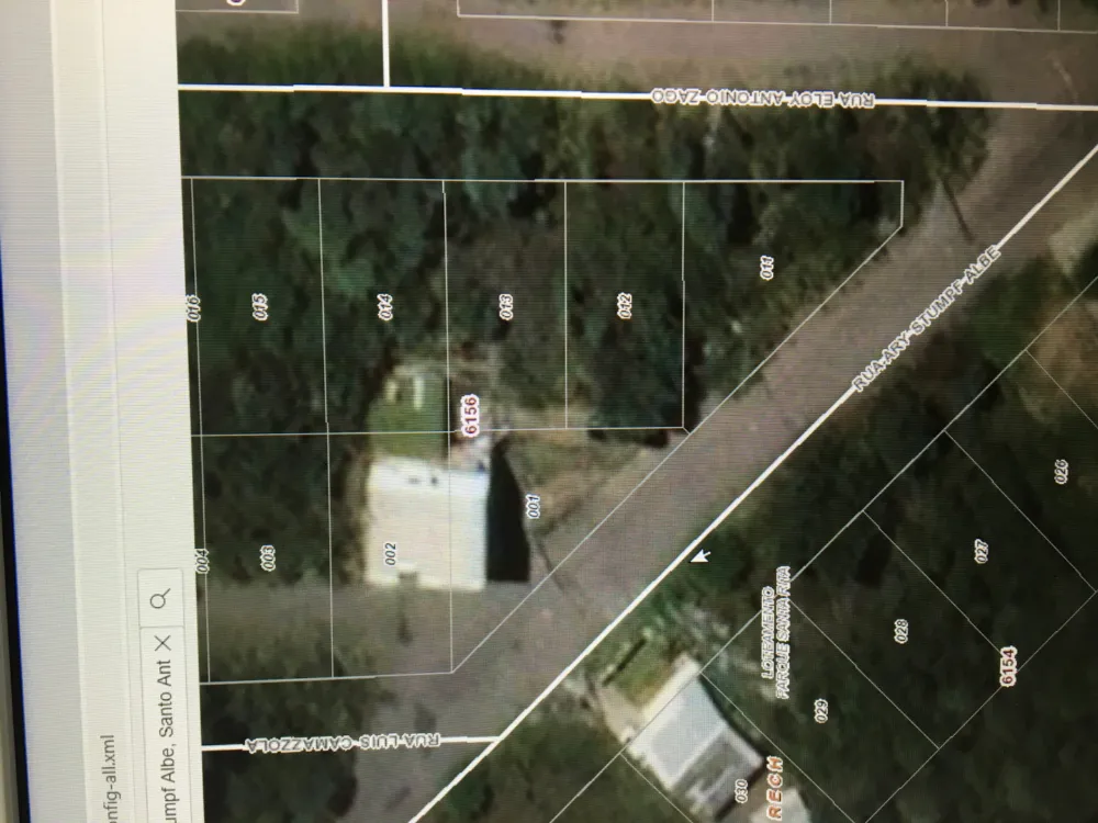 Lote para venda no bairro Ana Rech  em Caxias do Sul