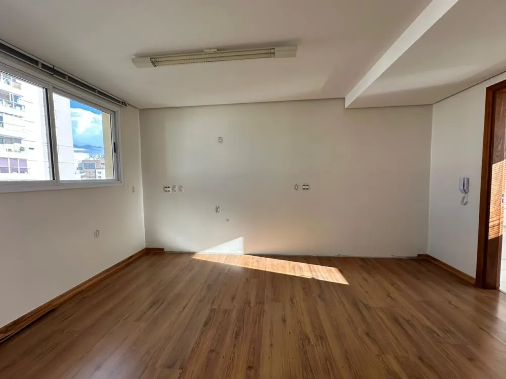 Cobertura para venda no bairro Exposição em Caxias do Sul