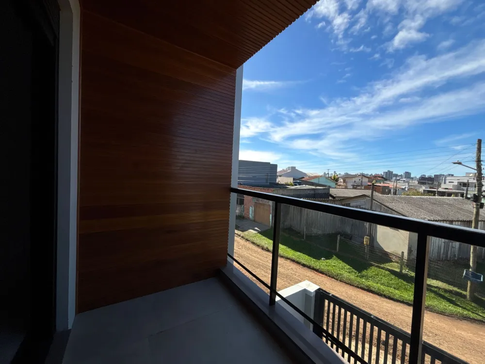 Sobrado Duplex para venda no bairro Igra Sul em Torres