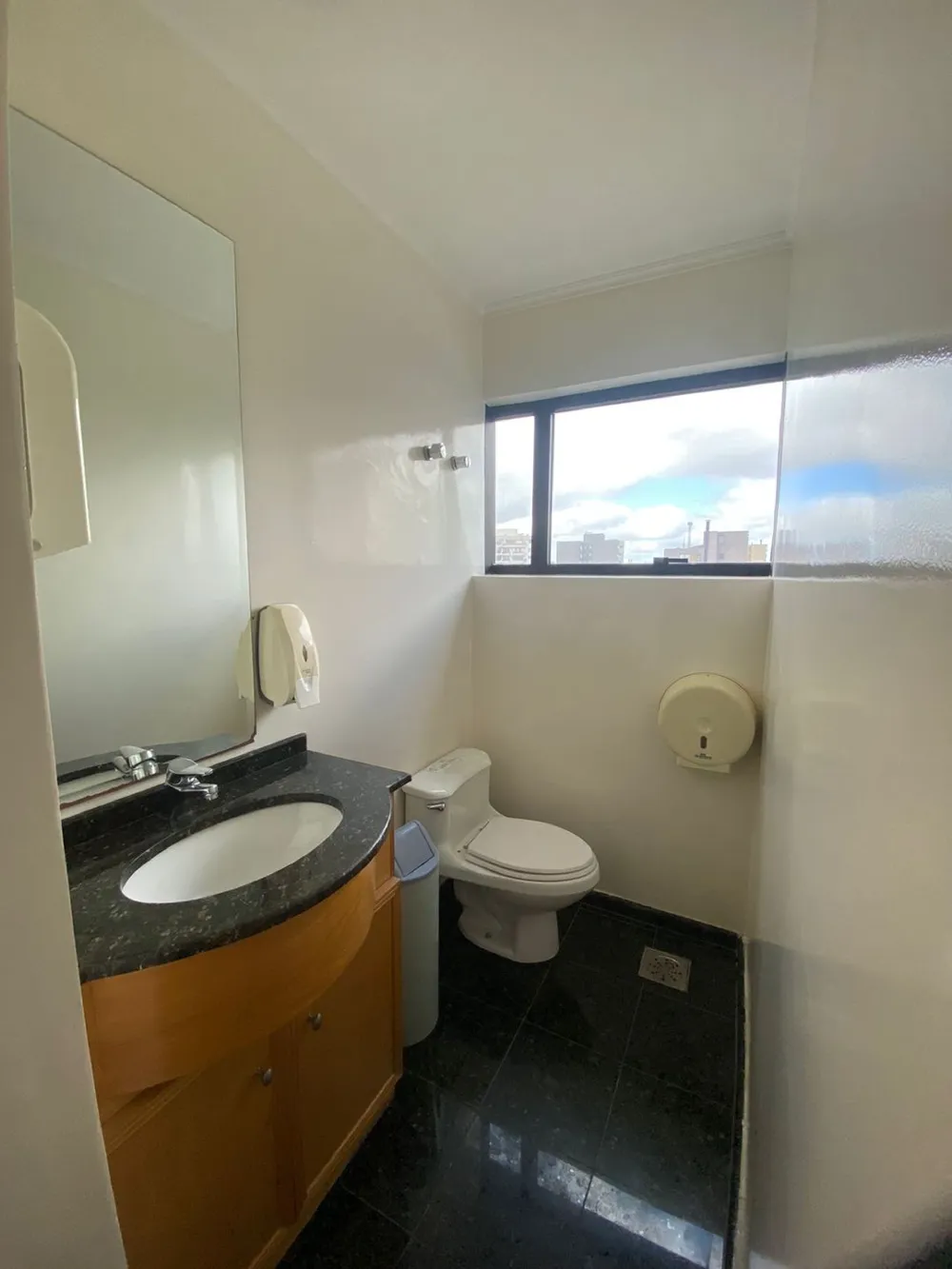 Sala Comercial Aérea para venda no bairro Madureira em Caxias do Sul