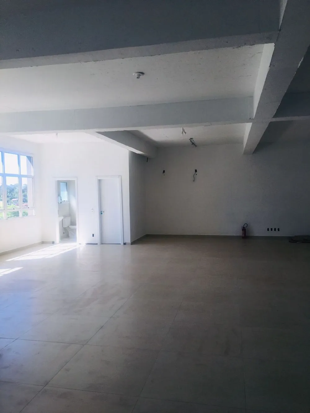 Sala Comercial Térrea para venda no bairro Panazzolo em Caxias do Sul