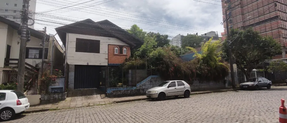Terreno Padrão para venda no bairro Panazzolo em Caxias do Sul