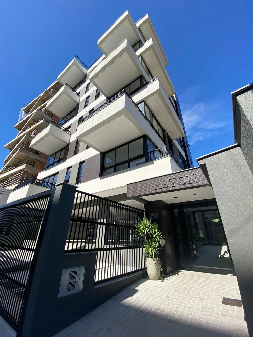 Apartamento para venda no bairro Praia da Cal em Torres