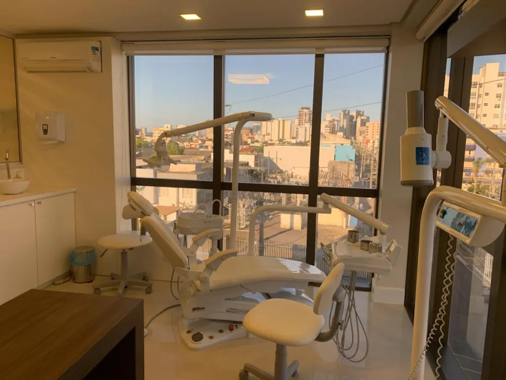 Sala Comercial Aérea para venda no bairro Centro em Torres
