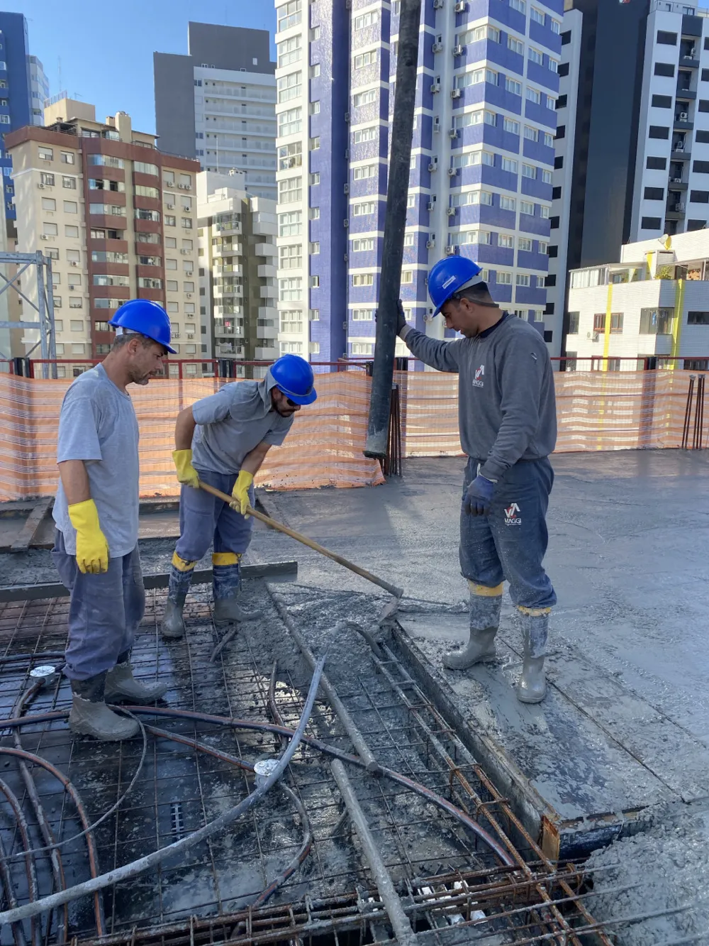 Apartamento para venda no bairro Centro em Torres