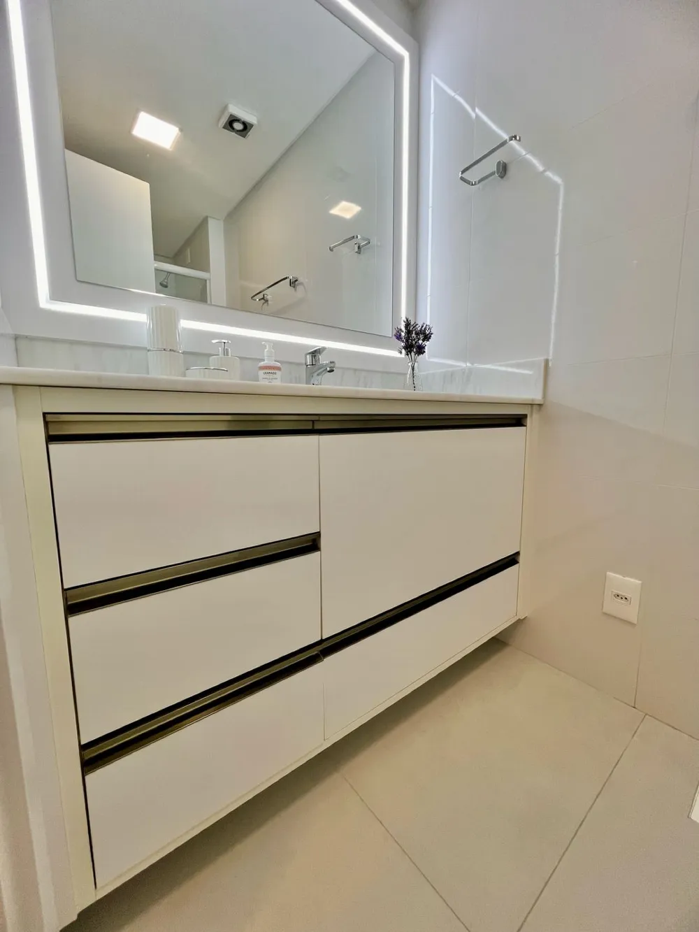Apartamento para venda no bairro Prainha em Torres
