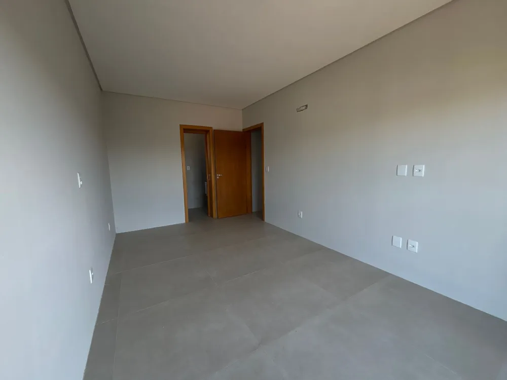 Sobrado Duplex para venda no bairro Igra Sul em Torres