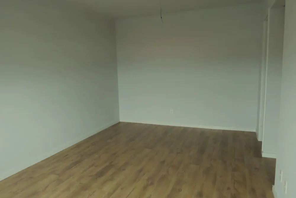 Apartamento para venda no bairro Lazzer em Caxias do Sul