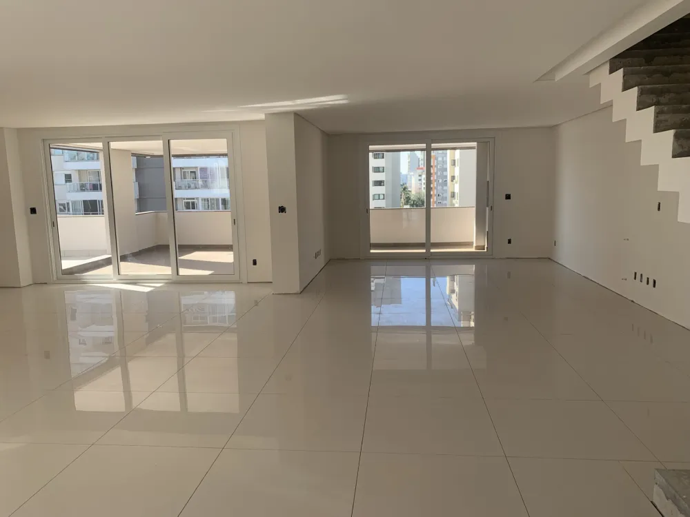 Apartamento para venda no bairro Exposição em Caxias do Sul