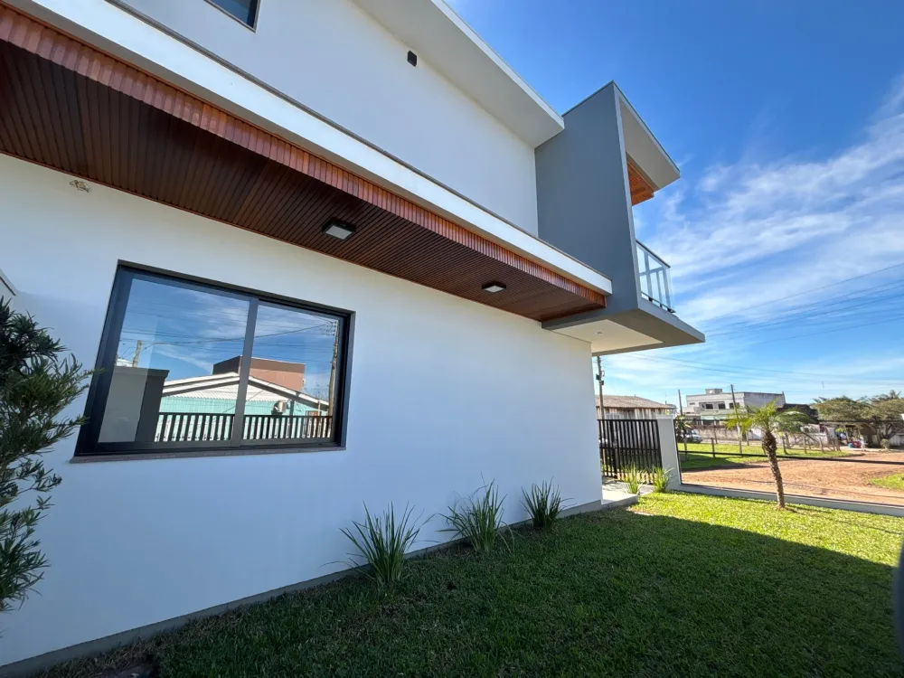 Sobrado Duplex para venda no bairro Igra Sul em Torres