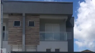 Sobrado Duplex para venda no bairro São Virgílio  em Caxias do Sul