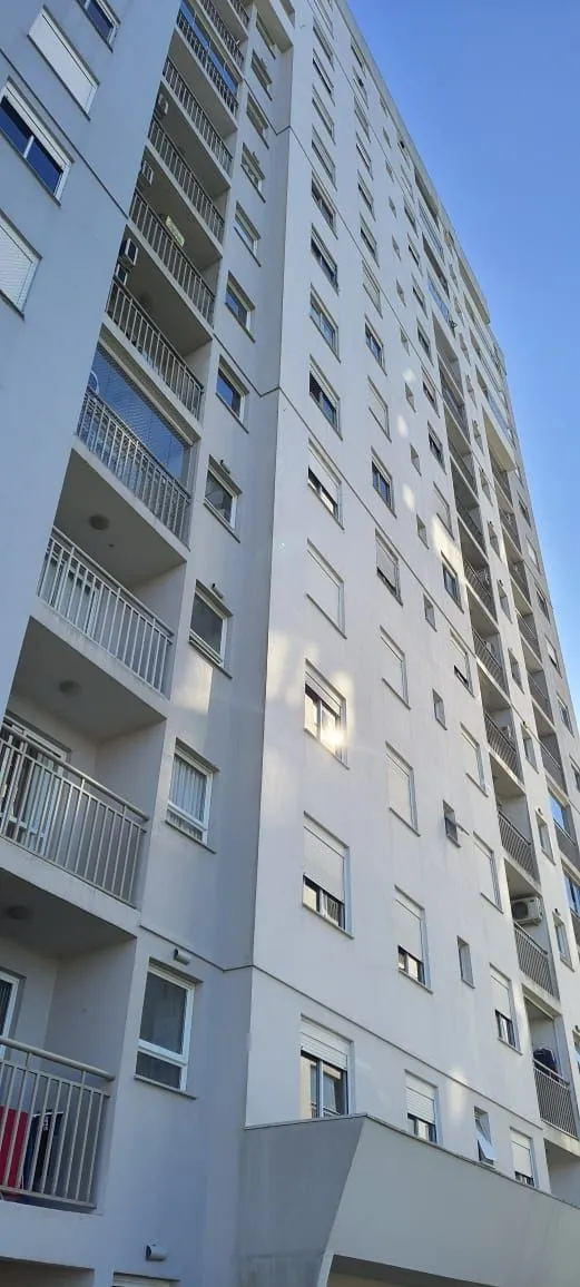 Apartamento para venda no bairro Lazzer em Caxias do Sul