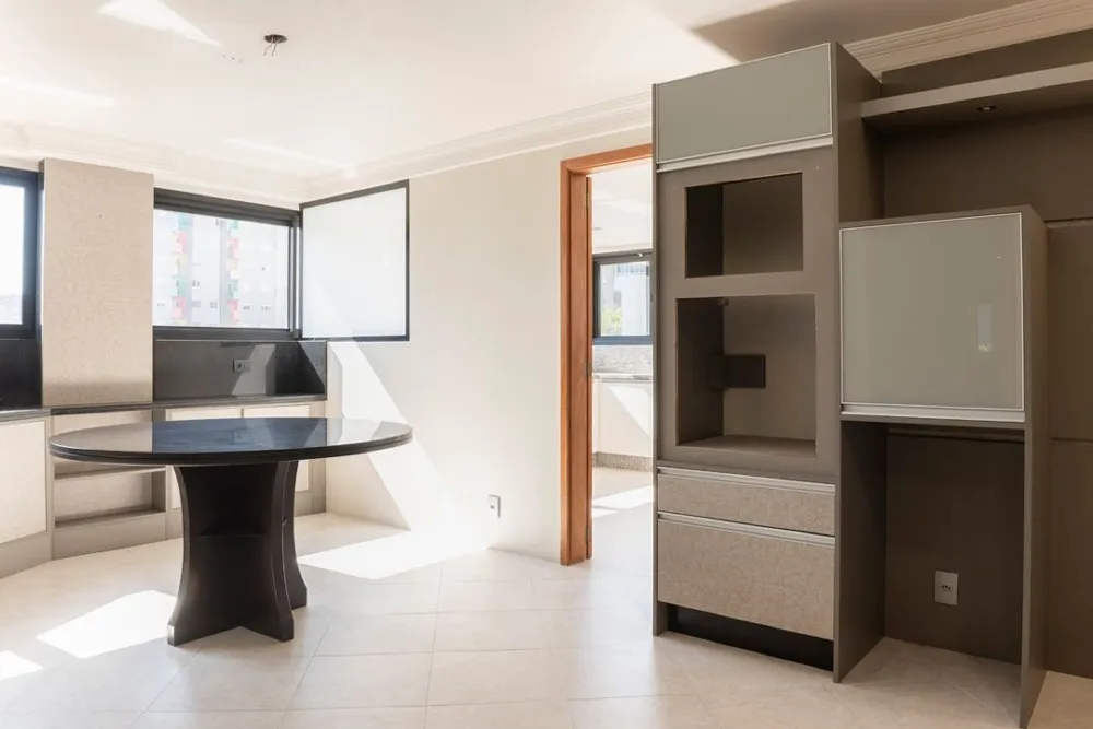 Apartamento para venda no bairro Panazzolo em Caxias do Sul