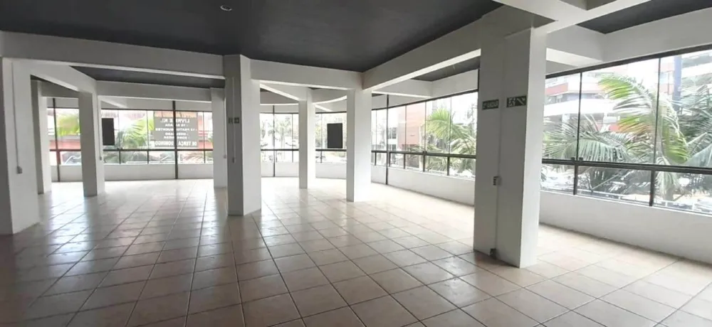 Sala Comercial Aérea para venda no bairro Centro em Torres