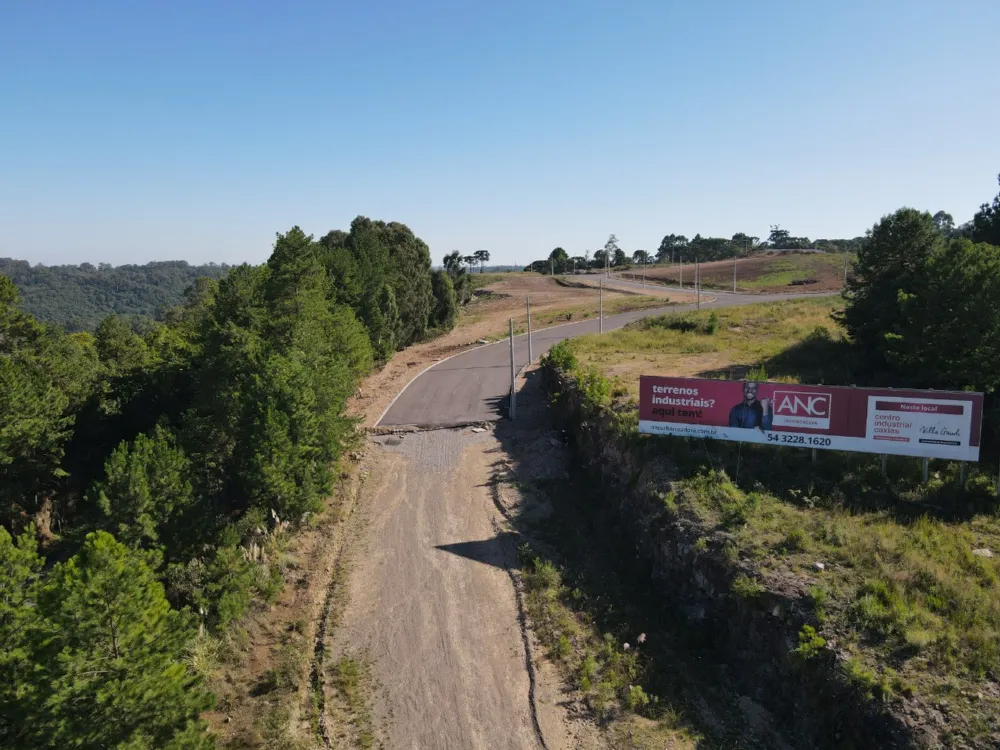 Lote para venda no bairro Ana Rech  em Caxias do Sul