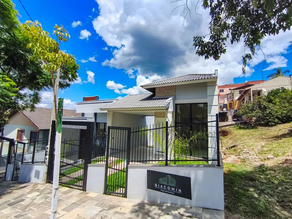 Casa para venda no bairro Cruzeiro em Caxias do Sul