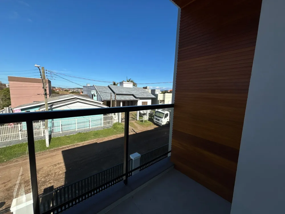 Sobrado Duplex para venda no bairro Igra Sul em Torres