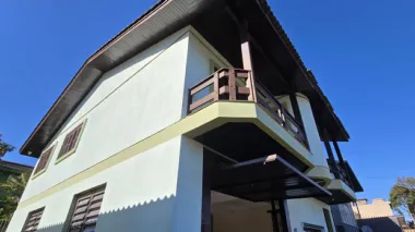 Sobrado Duplex para venda no bairro Jardim das Hortências em Caxias do Sul