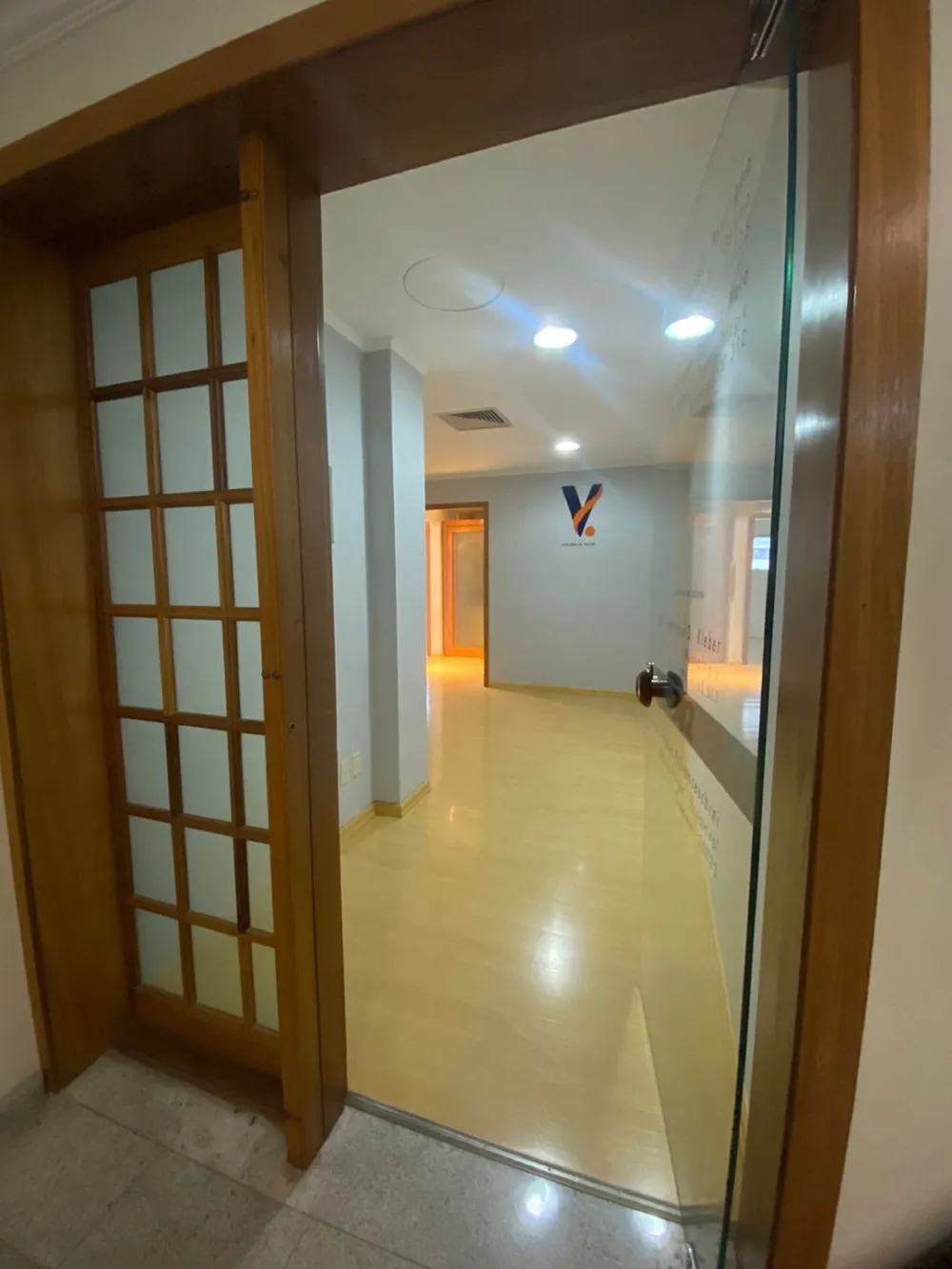 Sala Comercial Aérea para venda no bairro Madureira em Caxias do Sul