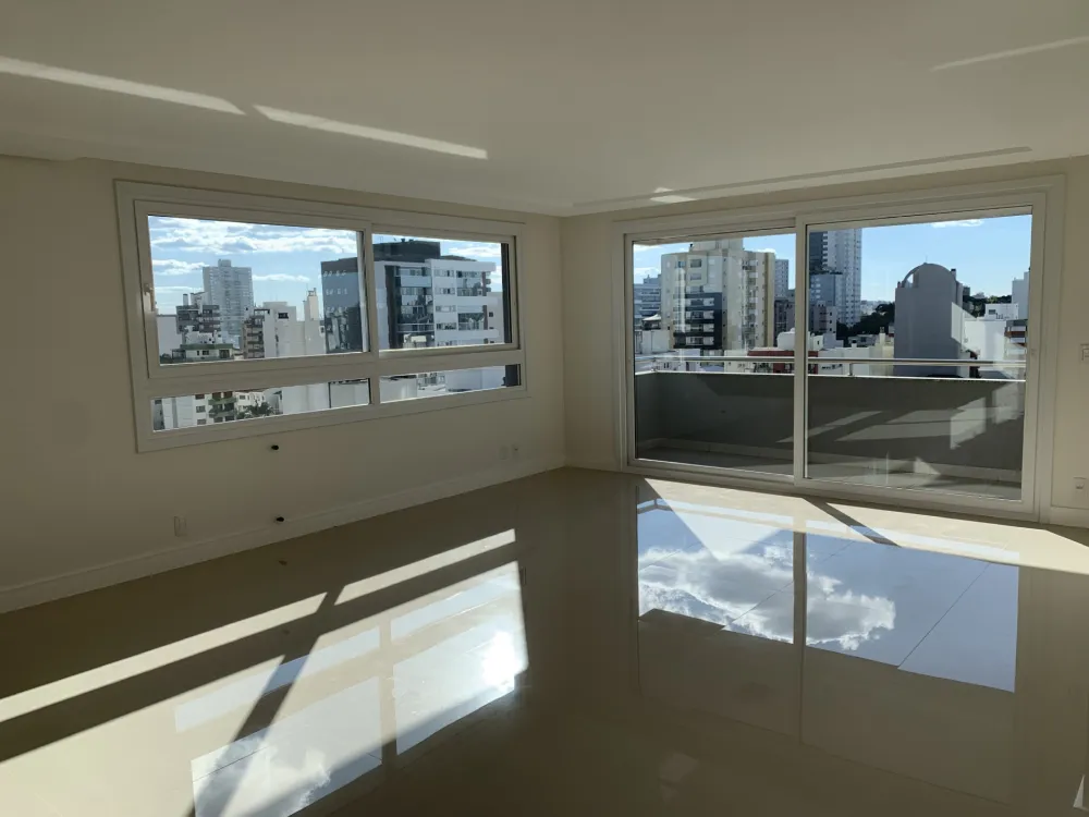 Apartamento para venda no bairro Exposição em Caxias do Sul