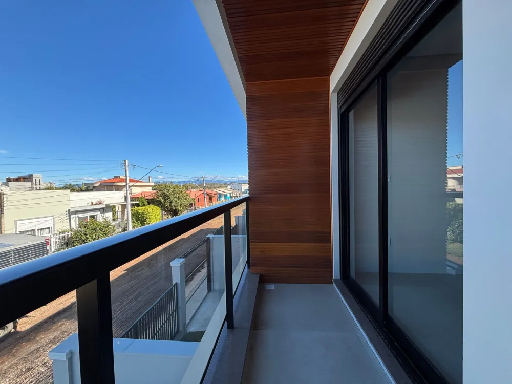 Sobrado Duplex para venda no bairro Igra Sul em Torres
