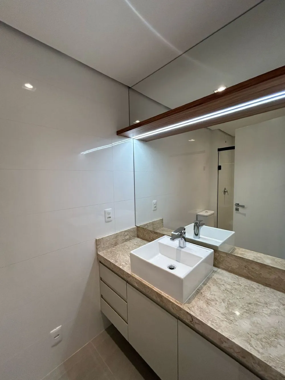 Apartamento para venda no bairro Panazzolo em Caxias do Sul