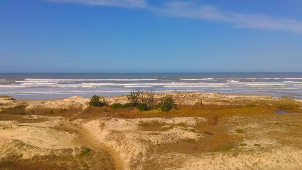 Terreno Padrão para venda no bairro Praia Real em Torres