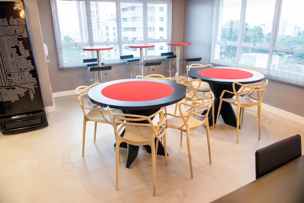 Apartamento para venda no bairro Centro em Caxias do Sul