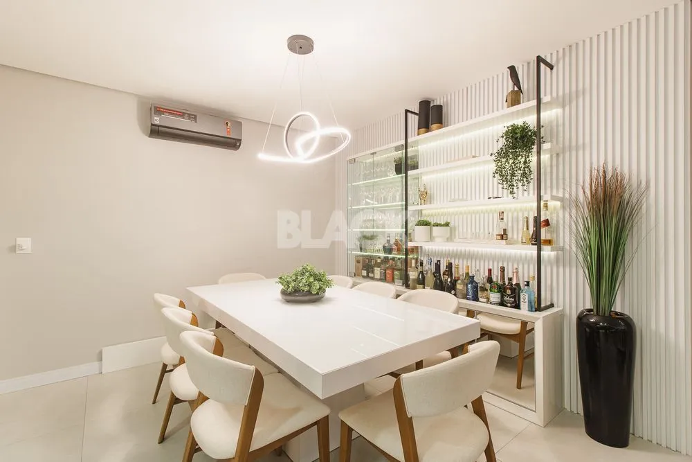 Apartamento para venda no bairro Centro em Torres