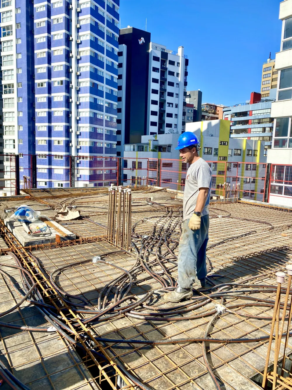 Apartamento para venda no bairro Centro em Torres
