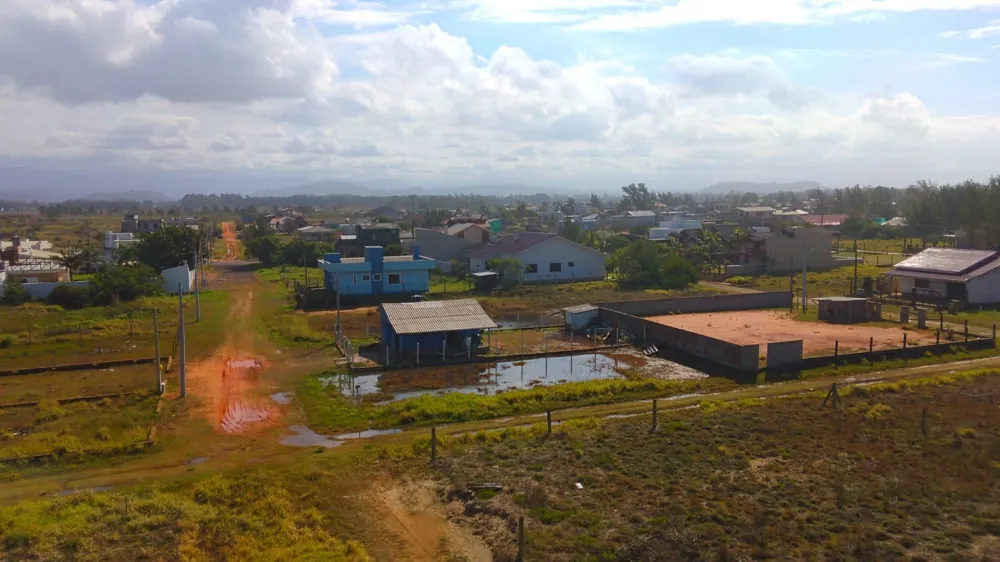 Terreno Padrão para venda no bairro Praia Real em Torres