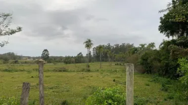Lote para venda no bairro Centro em Torres