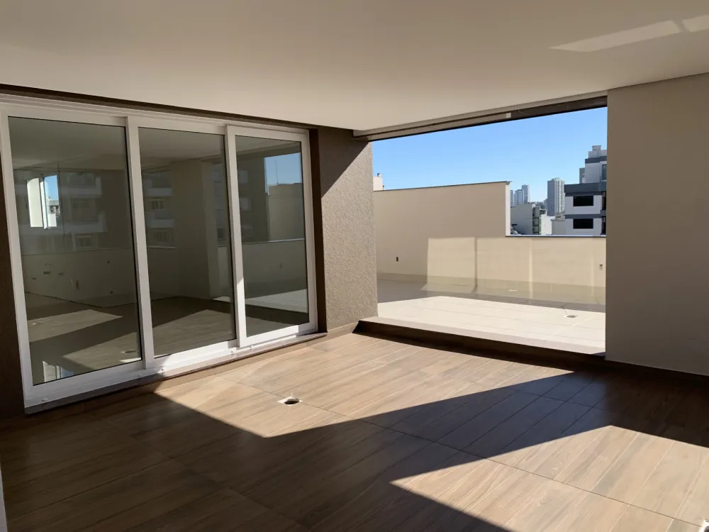 Apartamento para venda no bairro Exposição em Caxias do Sul