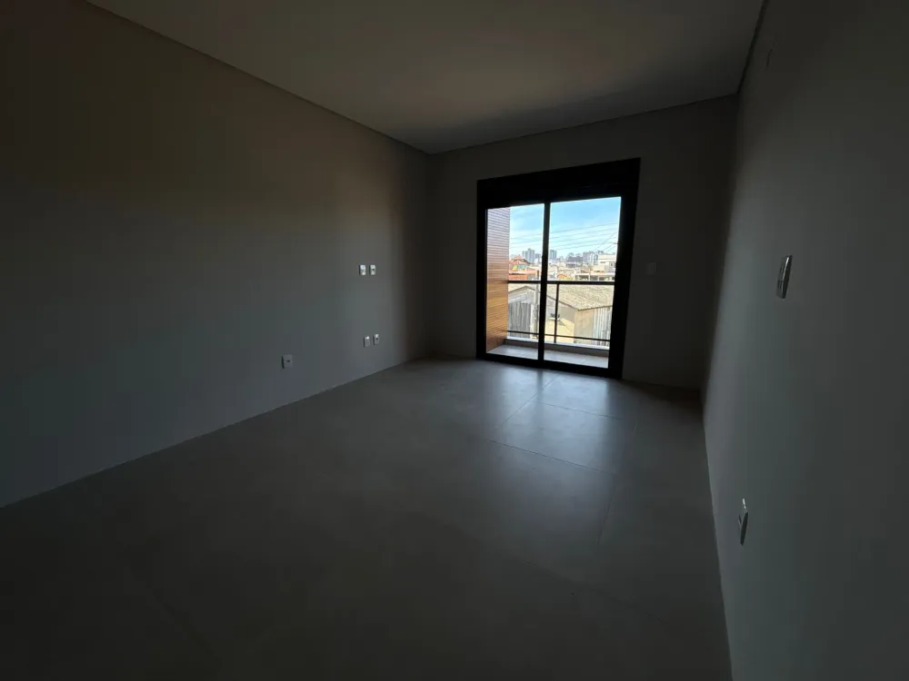 Sobrado Duplex para venda no bairro Igra Sul em Torres