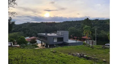 Imóvel em Vinhedos