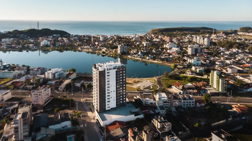 Apartamento para venda no bairro Centro em Torres