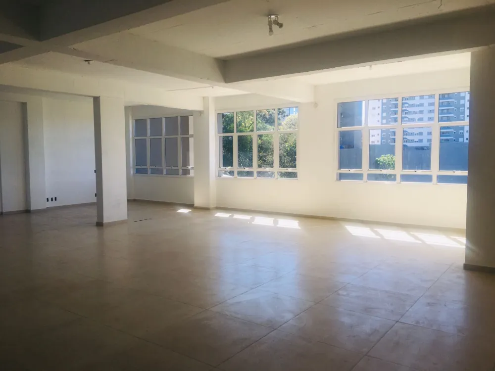 Sala Comercial Térrea para venda no bairro Panazzolo em Caxias do Sul