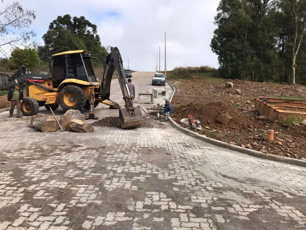 Lote para venda no bairro Ana Rech  em Caxias do Sul