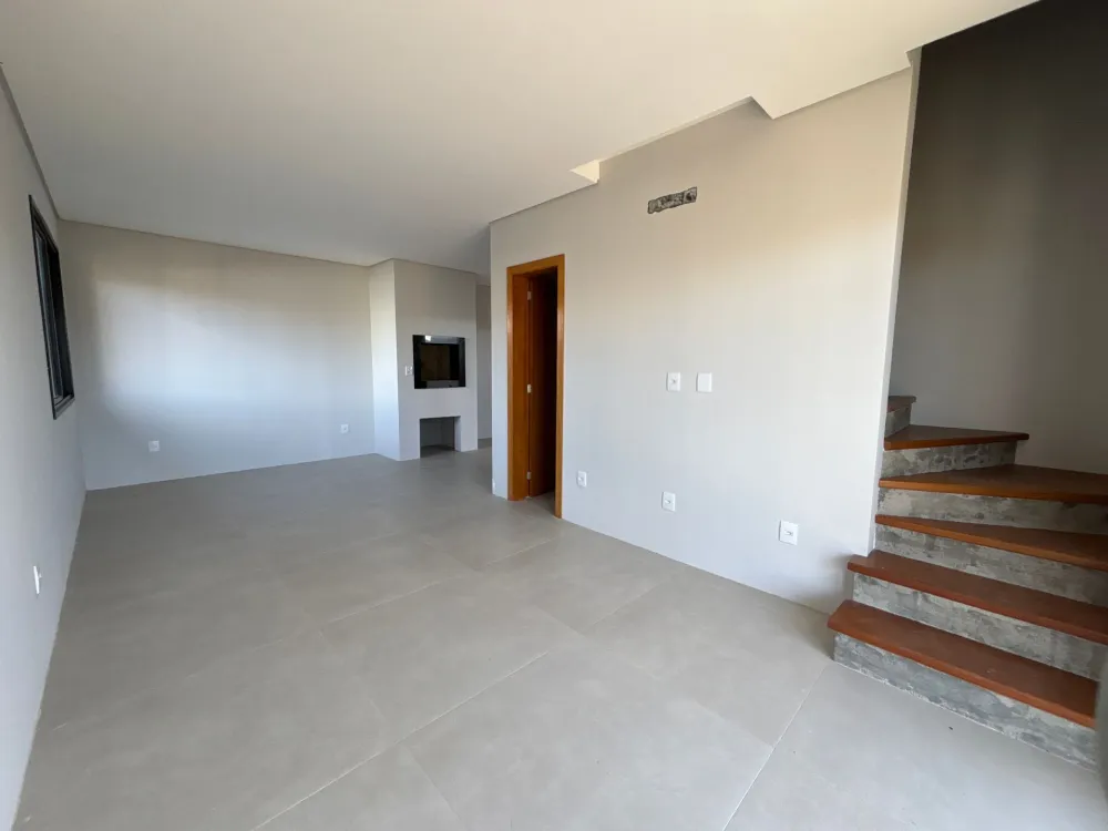 Sobrado Duplex para venda no bairro Igra Sul em Torres