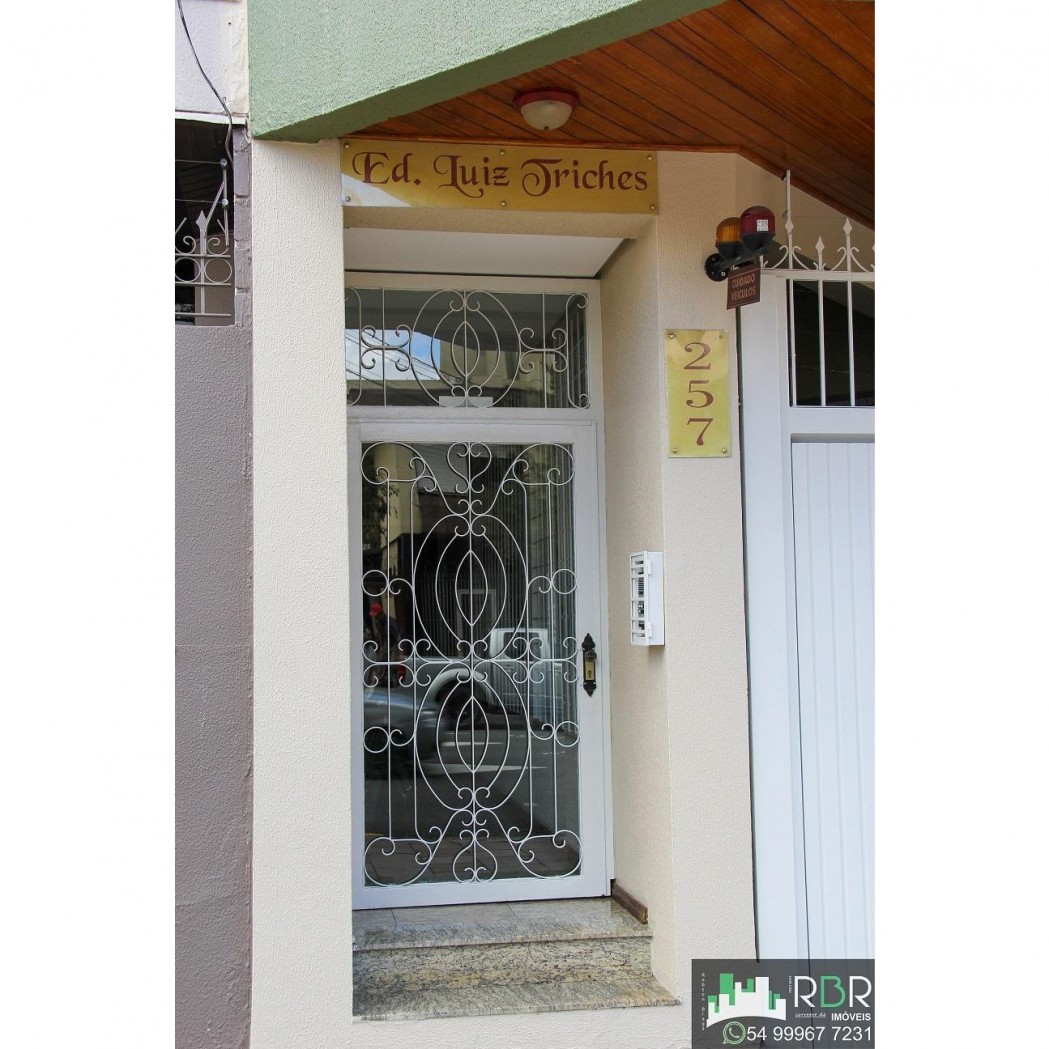 RBR Imóveis - Vende Cobertura Duplex no Pio X