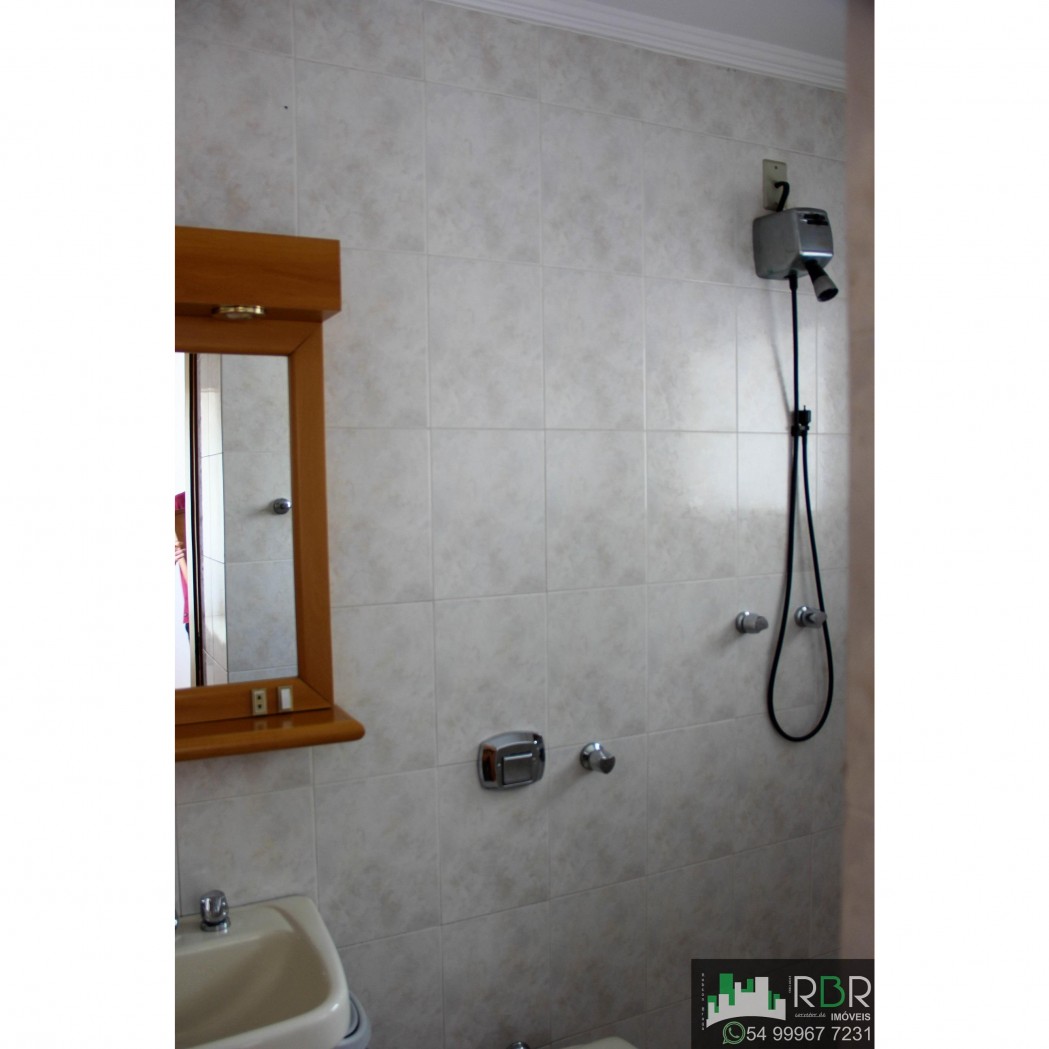 RBR Imóveis - Vende Cobertura Duplex no Pio X